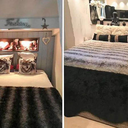 Stunning In With Heated Swimming Pool Holiday home *