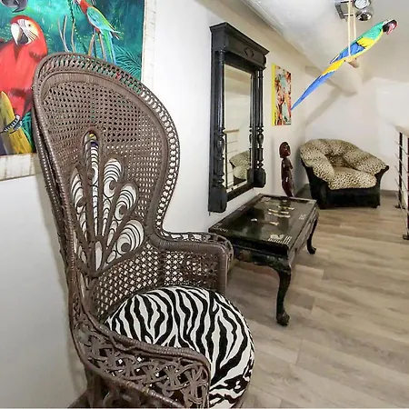 Stunning In With Heated Swimming Pool * Cavaillon